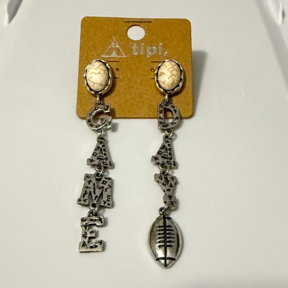 New White Silvertone Game Day Drop Football Earrings 🏈